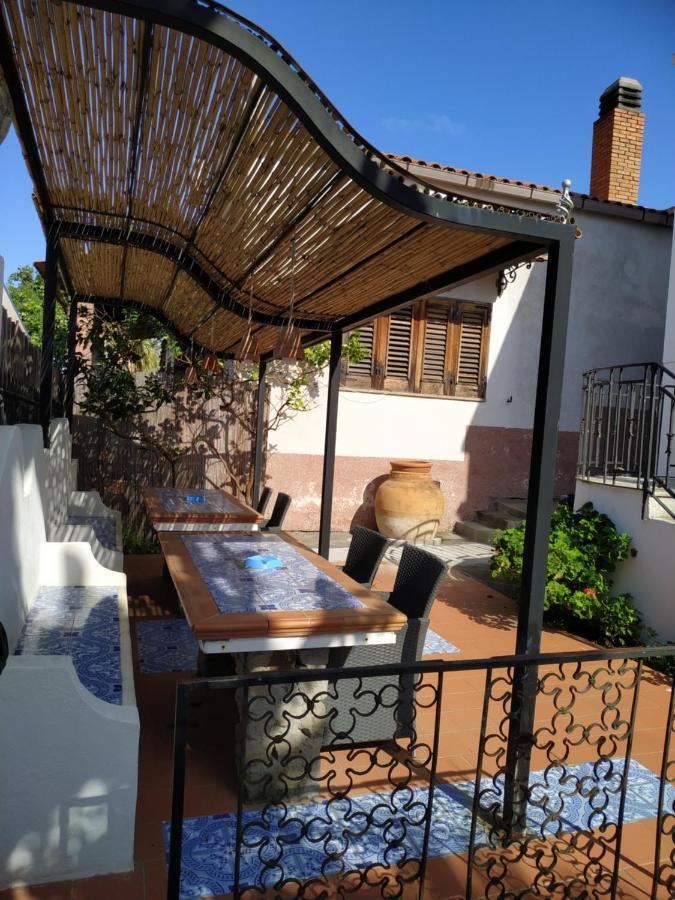 La Casa Al Mare Vulcano Вулкано Экстерьер фото